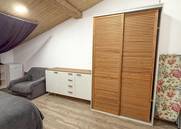 оперний театр площа ринок спальня і кухня-вітальня